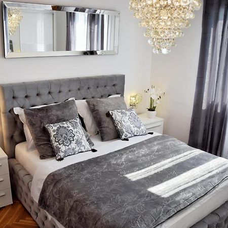 Luxurious Apartment Majda, 2 Bathrooms And Free Parking Сплит Экстерьер фото