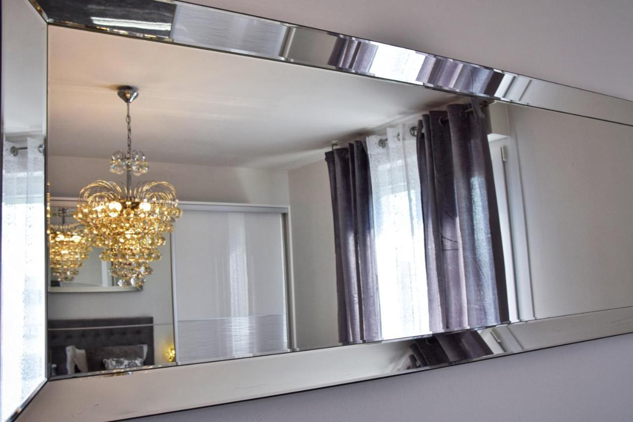 Luxurious Apartment Majda, 2 Bathrooms And Free Parking Сплит Экстерьер фото