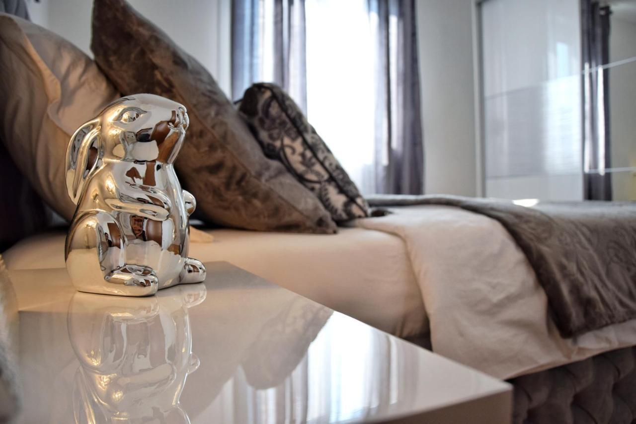 Luxurious Apartment Majda, 2 Bathrooms And Free Parking Сплит Экстерьер фото