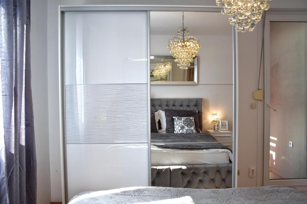 Luxurious Apartment Majda, 2 Bathrooms And Free Parking Сплит Экстерьер фото