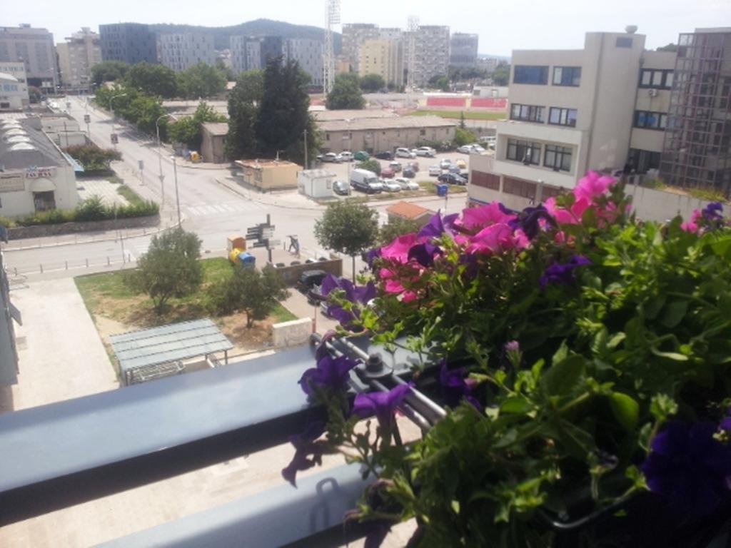 Luxurious Apartment Majda, 2 Bathrooms And Free Parking Сплит Номер фото