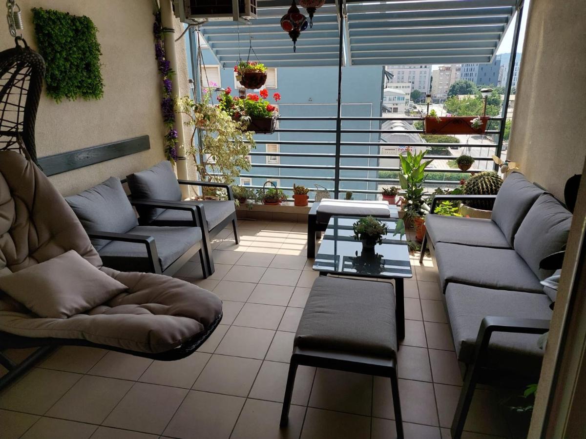 Luxurious Apartment Majda, 2 Bathrooms And Free Parking Сплит Экстерьер фото